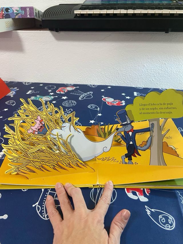 Los tres cerditos (Minipops) (Spanish Edition)