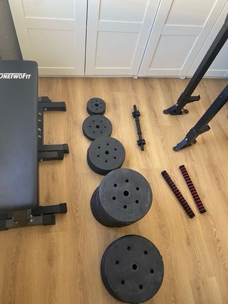 Banco de musculacion y pesas