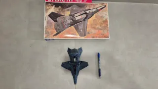 Maqueta Avión Mig 37B "Ferret - E" 1/72