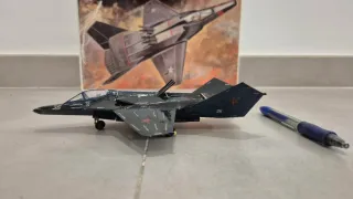 Maqueta Avión Mig 37B "Ferret - E" 1/72