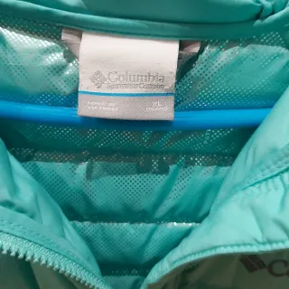 Anorak Columbia  Talla XL (18-20)