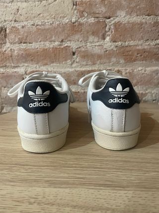 Adidas Superstar Blancas y Negras