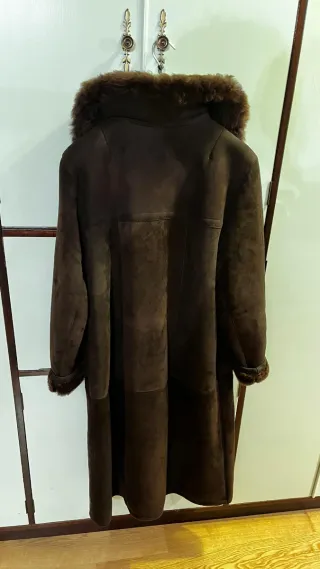 Abrigo de mouton marrón