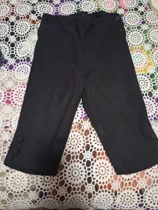 Pantalón Saraguell Negro 6-7 años