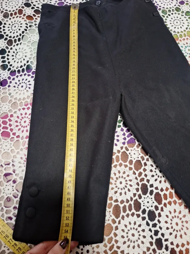 Pantalón Saraguell Negro 6-7 años
