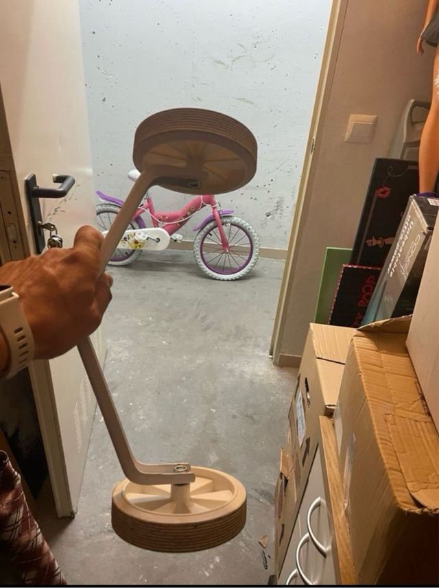 Bicicleta infantil rosa y morada