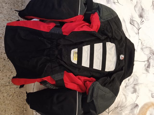 Chaqueta Moto Talla XS + Pantalón Cuero