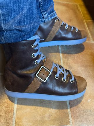 Botas Camper Beluga Marrón y Azul