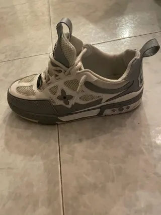 Scarpe Louis Vuitton Grigio Bianche