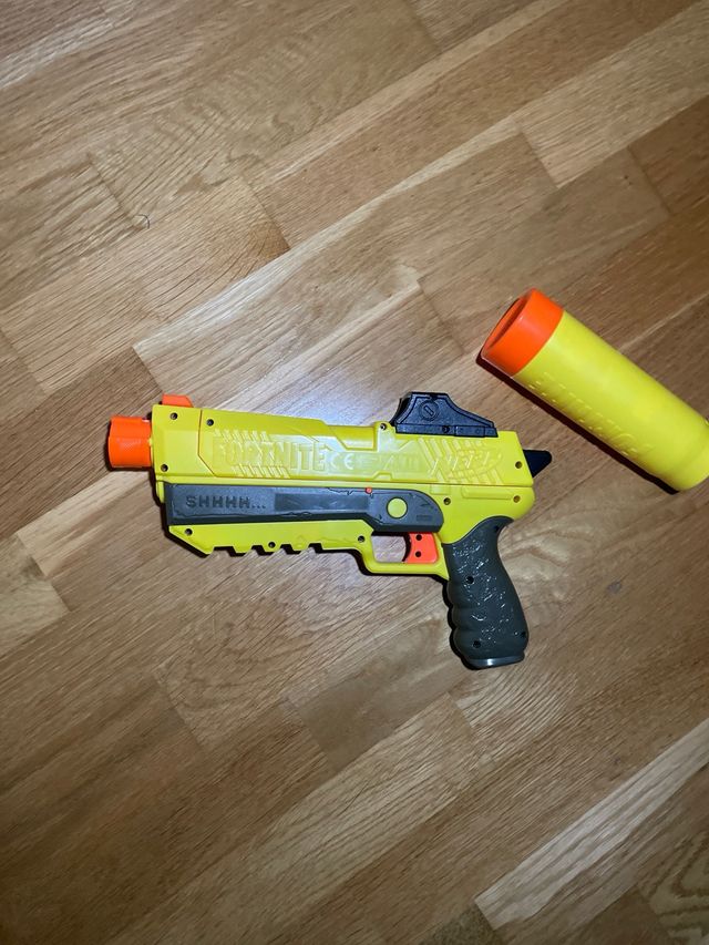 Pistola Nerf Fortnite