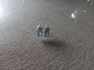 Pendientes azules con plata