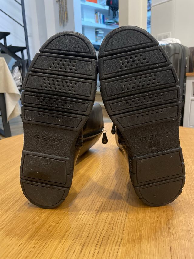 Botas Geox Cuero Negras Talla 37