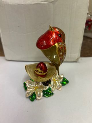 Soprammobile Uccello con Uovo Decorato