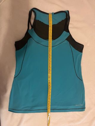 camiseta deportiva de tirantes