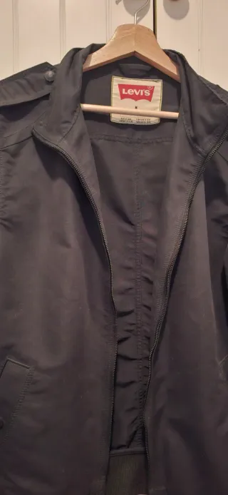 Cazadora Levi's Negra