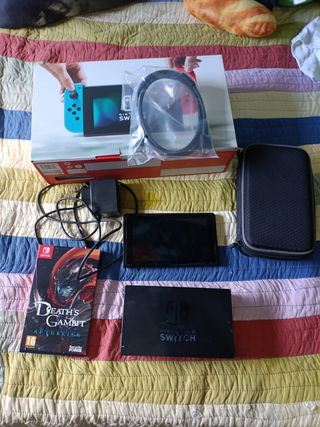 Nintendo Switch + Juego Death's Gambit