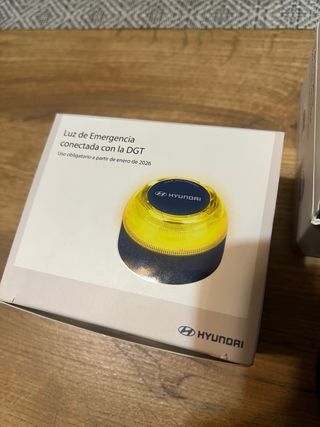 Baliza V16 Hyundai Luz Emergencia DGT