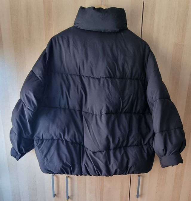 Cazadora marca MANGO. RESERVADA A JULIA.