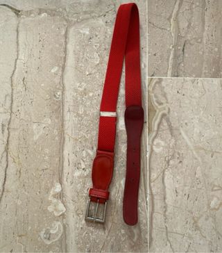 Cinturón elástico rojo