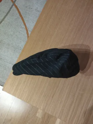 Gorra de rayas invierno