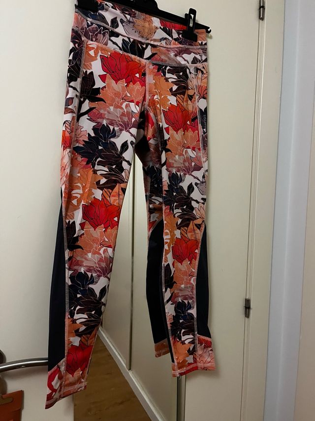 Pantalón de deporte estampado