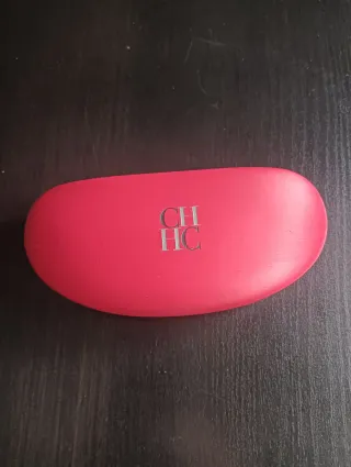 Cajita de gafas CH Carolina Herrera Roja