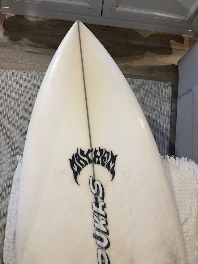 Tabla de surf Pukas x Mayhem Lazy Link 6'0