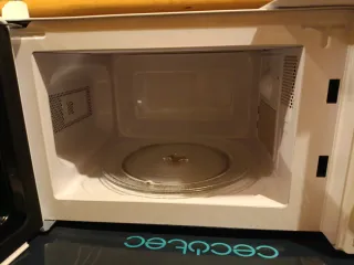 Microondas Midea 20L - Usado una vez