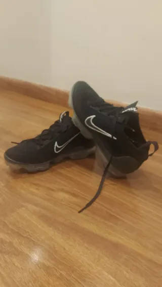 Nike Air Vapormax 2021 FK Negro/Gris