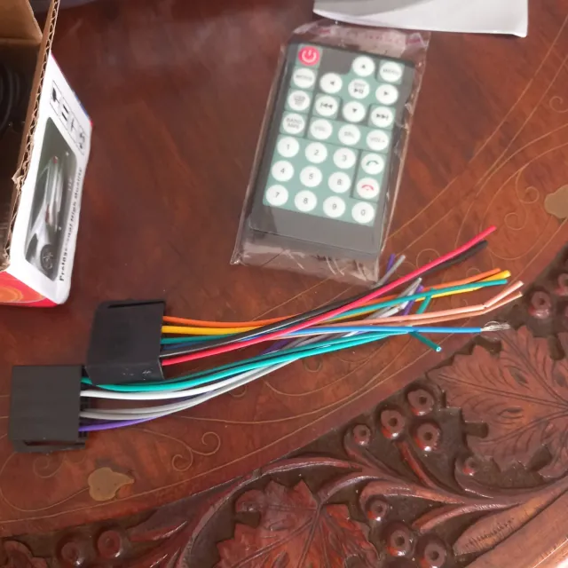 Ricevitore stereo per auto FM&MP5