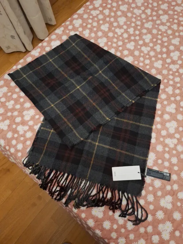 Bufanda Mango Hombre Nueva