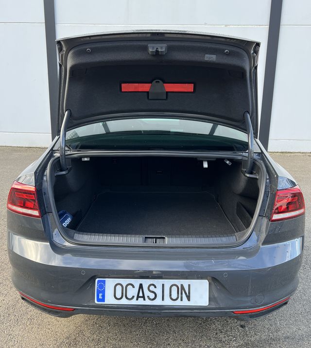 Volkswagen Passat 2021