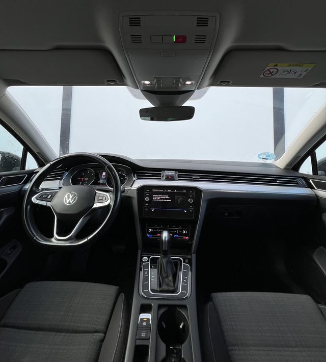 Volkswagen Passat 2021