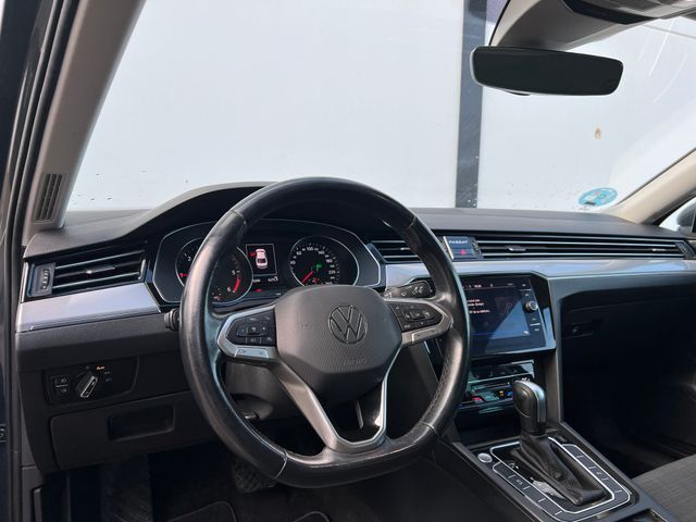 Volkswagen Passat 2021