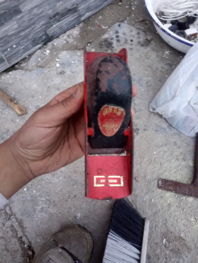 Cepillo de mano antiguo Urko