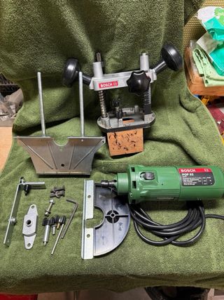 Fresadora Bosch POF 52 - 500W