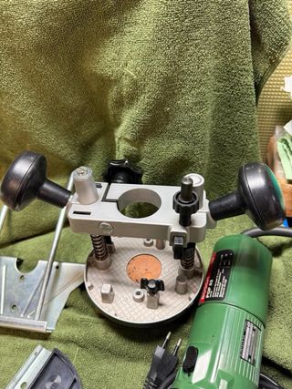 Fresadora Bosch POF 52 - 500W