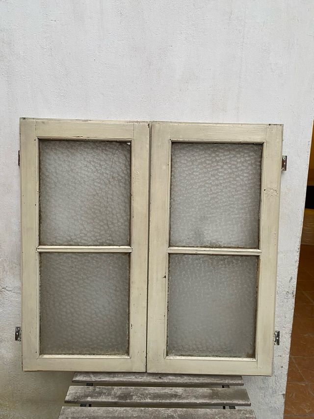 Ventana doble batiente interior