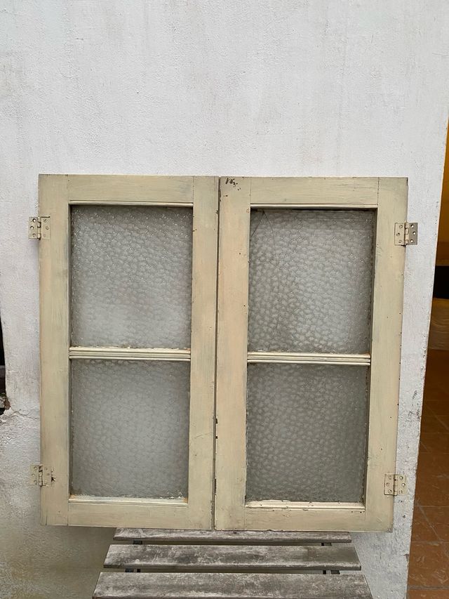 Ventana doble batiente interior