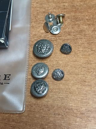 Lotto 5 Bottoni Jeans Versace Con Custodia