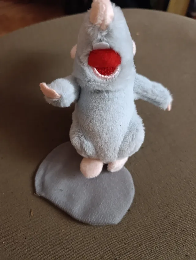 Peluche Chef Ratatouille Hombro