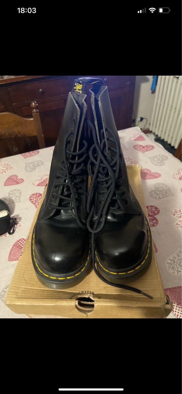 Dr. Martens Neri Punta di Ferro