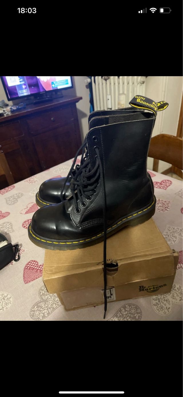 Dr. Martens Neri Punta di Ferro