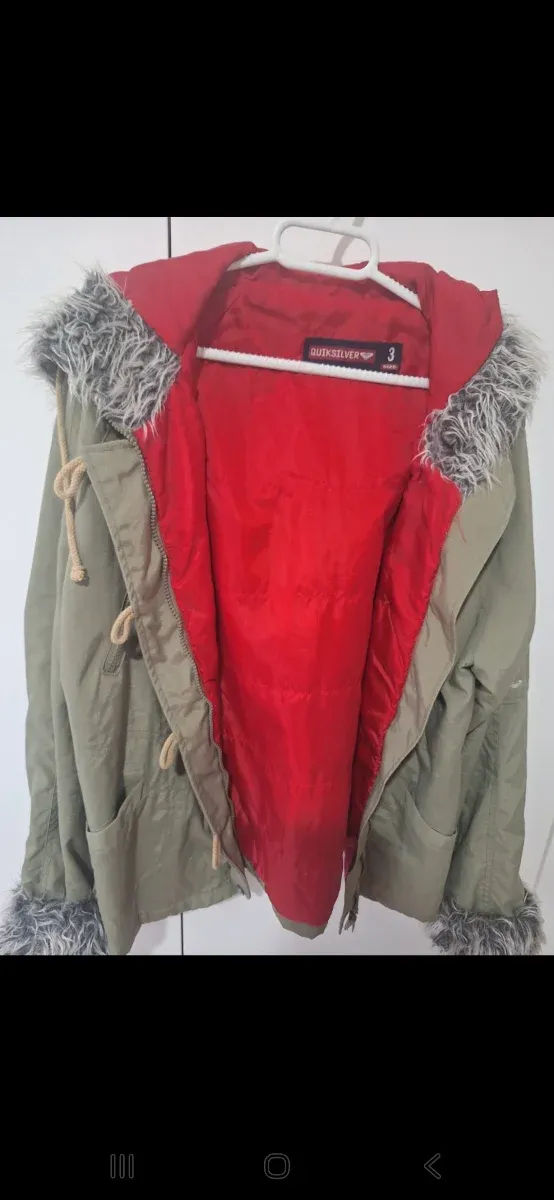 Cazadora chica Quick Silver verde Talla M.