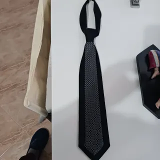 Traje de novio SUAY impecable