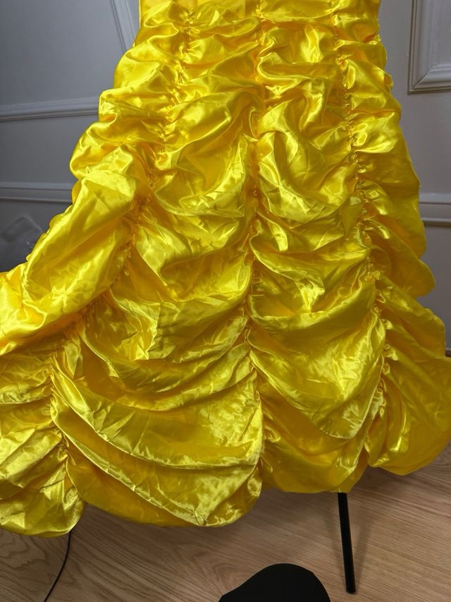 Vestido Bela e o Monstro Tam 8