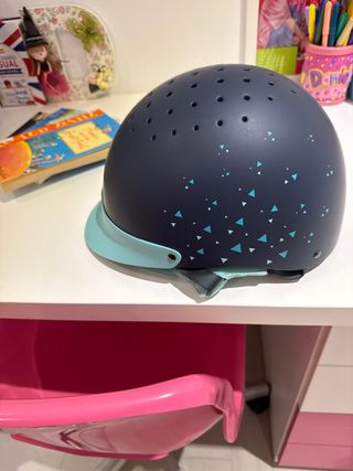 Casco Hípica Niña Azul Triángulos