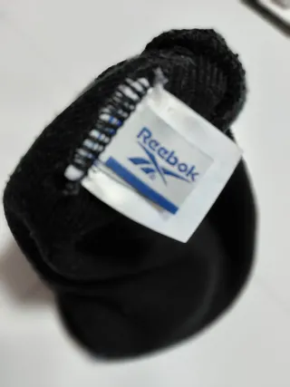 Cappello Reebok nero in lana