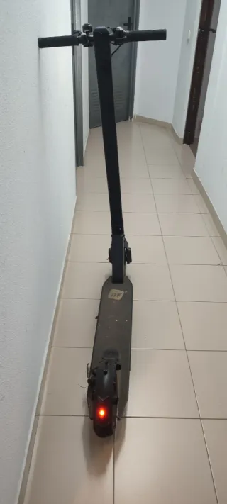 Patinete Eléctrico Negro