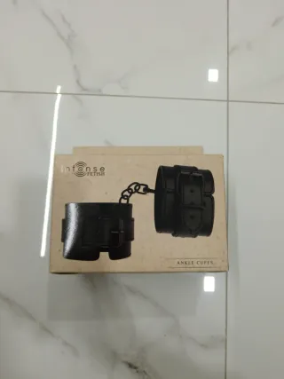 Manette per caviglia in pelle